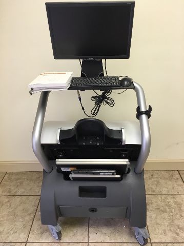 Kodak Point of Care CR140 System, Z-Cart, Monitor, 2 14x17 & 2 10x12 Cassettes